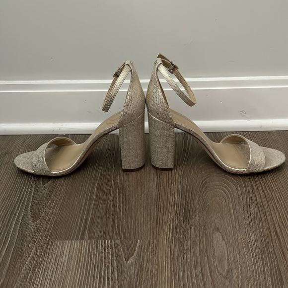 Sam Edelman gold block heel sandals/ worn once and perfect for wedding season! - Picture 5 of 10